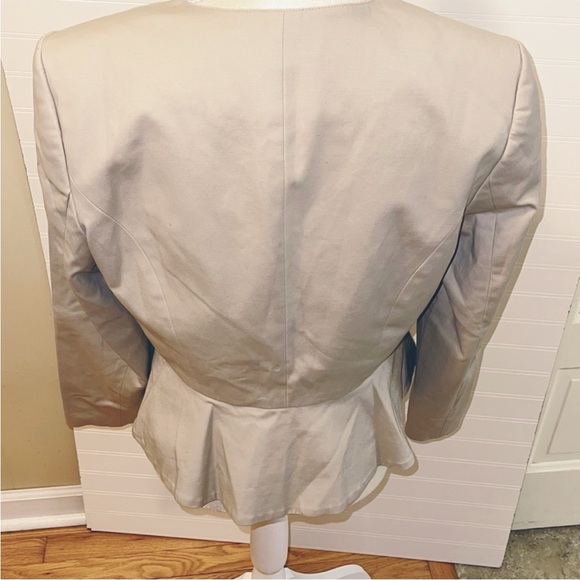 Beige Zip-Up Blazer - Picture 4 of 5
